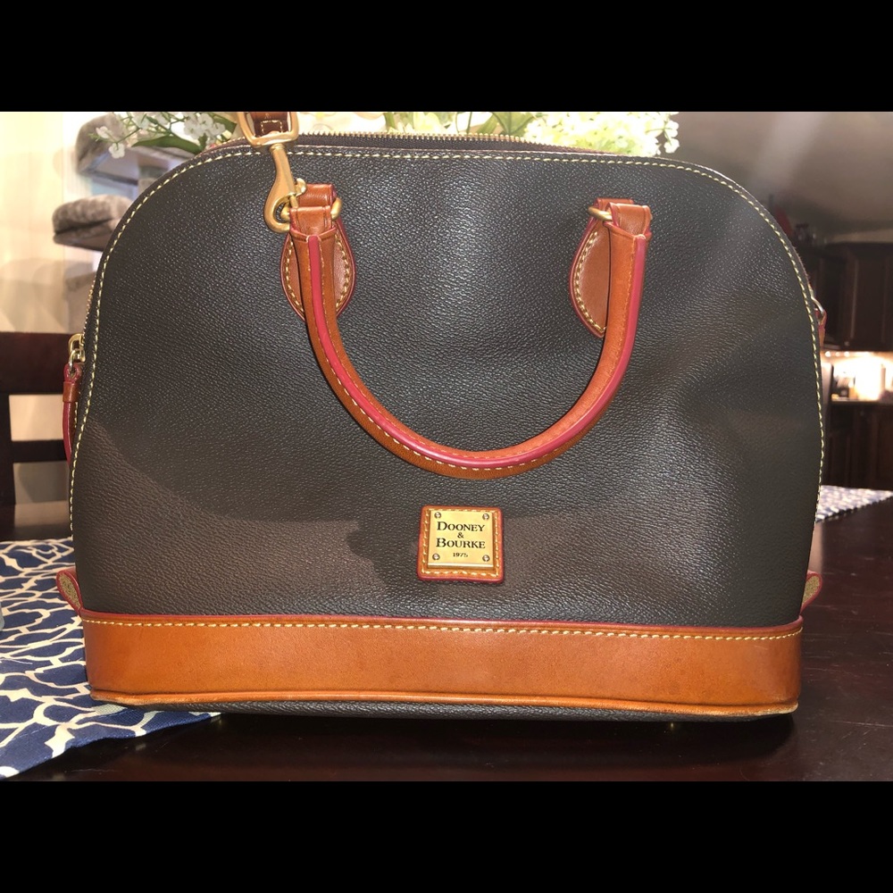 Dooney & Bourke pebble zip zip satchel